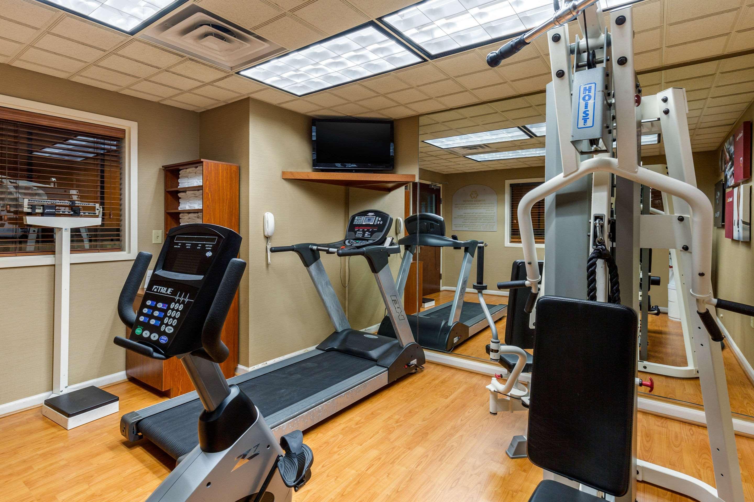 Holiday Inn Express & Suites Leesburg - Historic District By Ihg Экстерьер фото