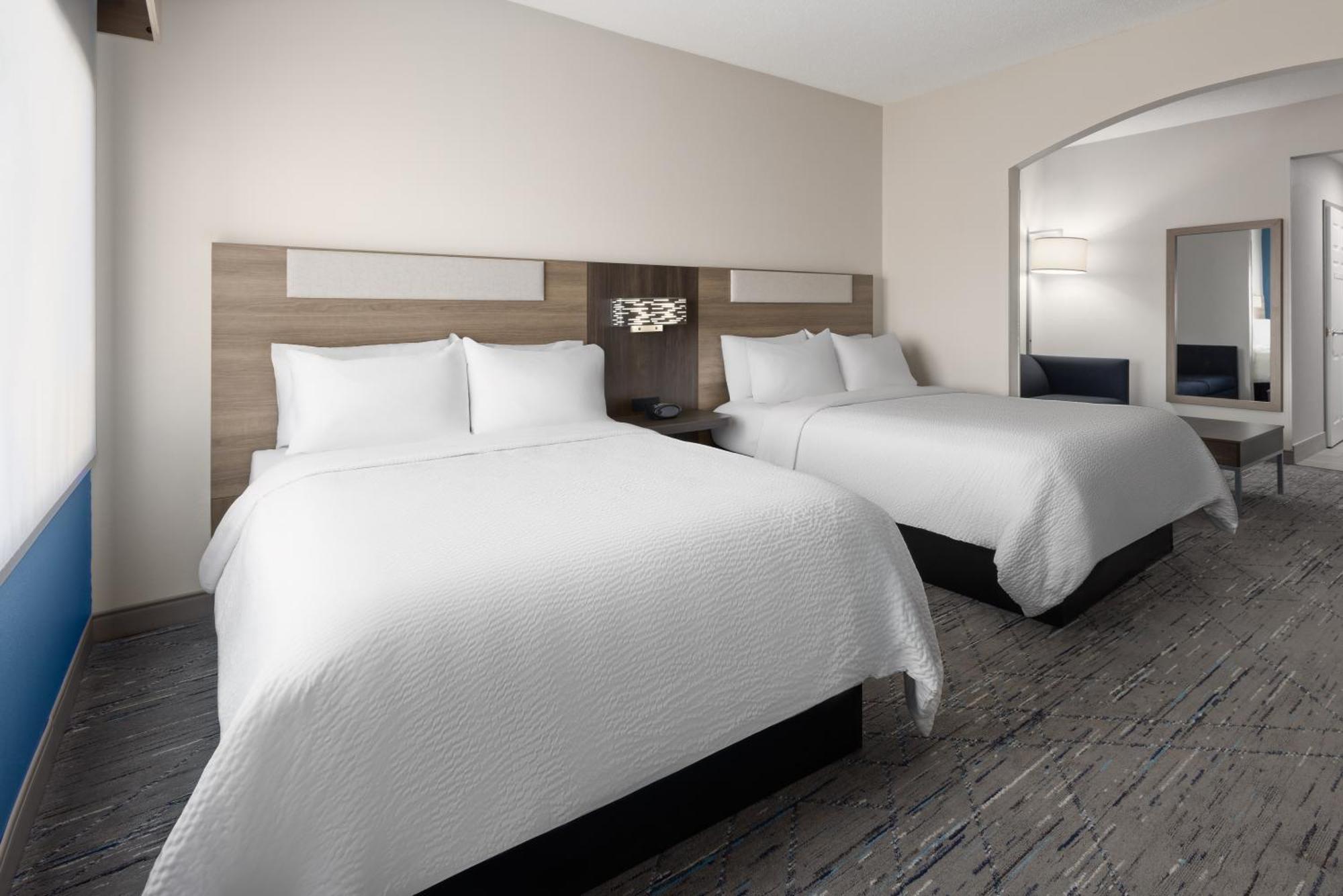 Holiday Inn Express & Suites Leesburg - Historic District By Ihg Экстерьер фото