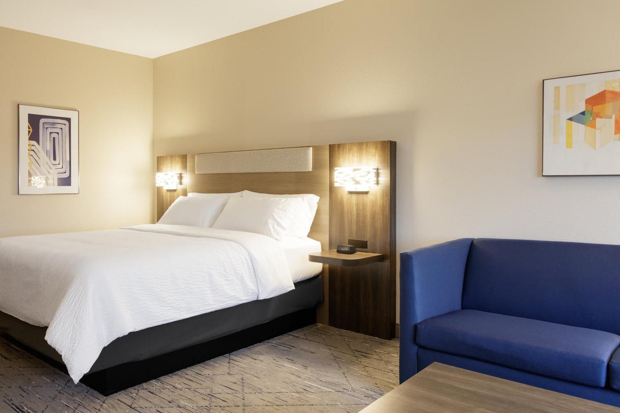 Holiday Inn Express & Suites Leesburg - Historic District By Ihg Экстерьер фото